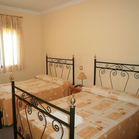 Hostal Miraflor De Las Cadenas Cuacos de Yuste Kültér fotó