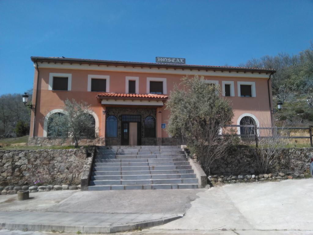 Hostal Miraflor De Las Cadenas Cuacos de Yuste Kültér fotó